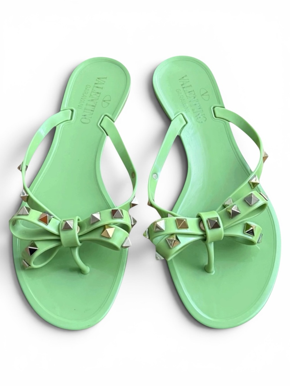Valentino Garavani Rockstud Bow Jelly Thong Sandals Size 36